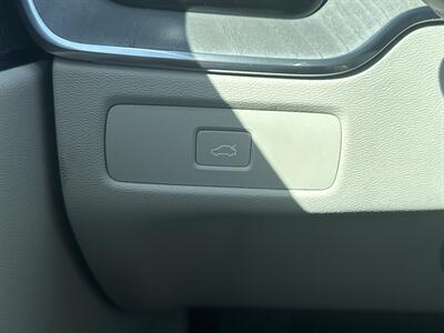 2023 Volvo XC60 B5 Plus Bright Theme   - Photo 34 - Dallas, TX 75252