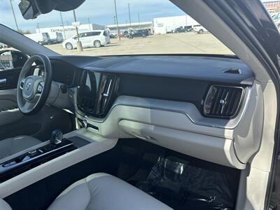 2023 Volvo XC60 B5 Plus Bright Theme   - Photo 23 - Dallas, TX 75252