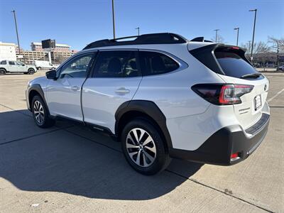 2023 Subaru Outback Premium   - Photo 5 - Dallas, TX 75252