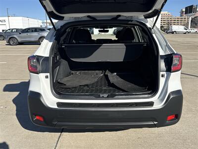 2023 Subaru Outback Premium   - Photo 16 - Dallas, TX 75252