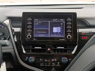 2023 Toyota Camry SE   - Photo 27 - Dallas, TX 75252