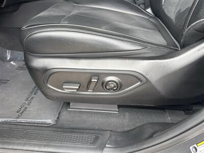 2024 Jeep Grand Cherokee L Laredo - Photo 16 - Dallas, TX 75252
