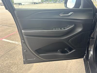 2024 Jeep Grand Cherokee L Laredo - Photo 10 - Dallas, TX 75252