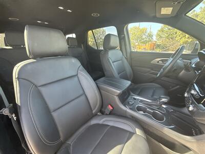 2023 Chevrolet Traverse LT Leather   - Photo 31 - Dallas, TX 75252