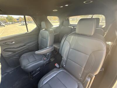 2023 Chevrolet Traverse LT Leather   - Photo 30 - Dallas, TX 75252