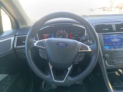 2020 Ford Fusion SE   - Photo 24 - Dallas, TX 75252