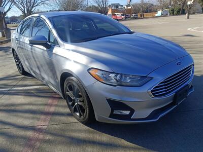 2020 Ford Fusion SE   - Photo 9 - Dallas, TX 75252