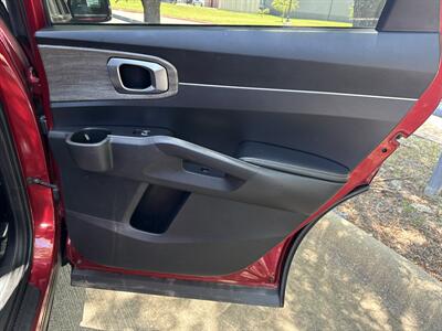 2021 Kia Sorento EX - Photo 13 - Dallas, TX 75252