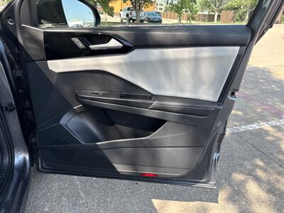 2025 Volkswagen Taos S   - Photo 13 - Dallas, TX 75252