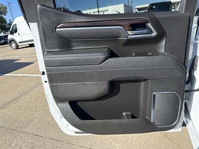 2025 GMC Sierra 1500 SLT   - Photo 13 - Dallas, TX 75252