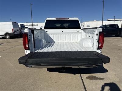 2025 GMC Sierra 1500 SLT   - Photo 15 - Dallas, TX 75252