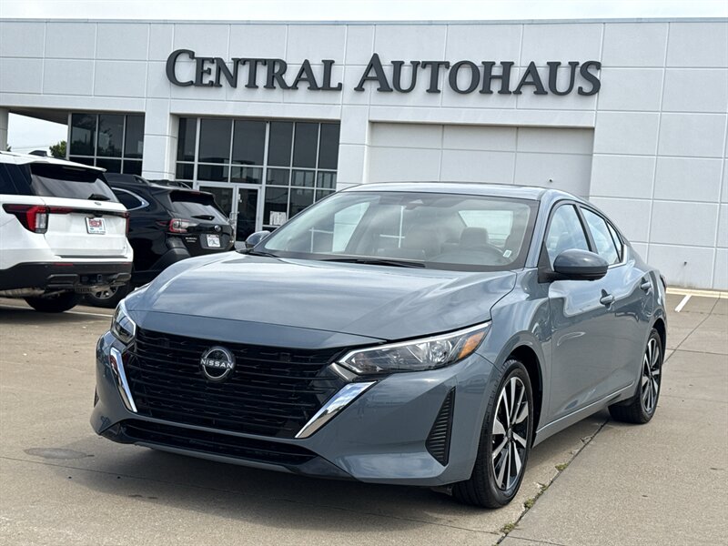 2025 Nissan Sentra SV CVT's photo