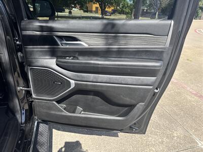 2024 Jeep Wagoneer L Series II   - Photo 13 - Dallas, TX 75252