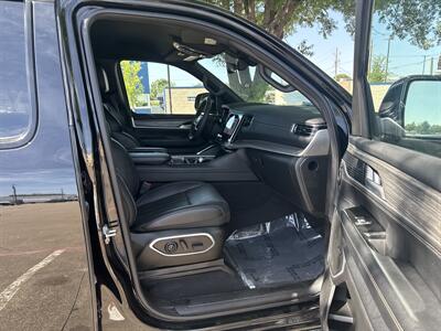 2024 Jeep Wagoneer L Series II   - Photo 24 - Dallas, TX 75252