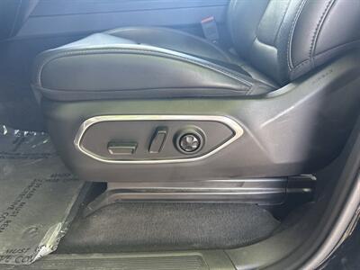 2024 Jeep Wagoneer L Series II   - Photo 23 - Dallas, TX 75252