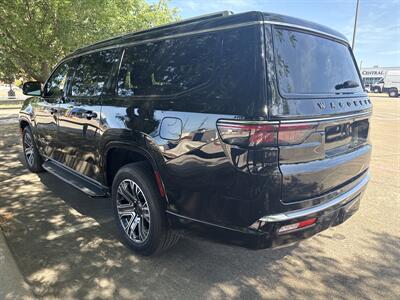 2024 Jeep Wagoneer L Series II   - Photo 5 - Dallas, TX 75252
