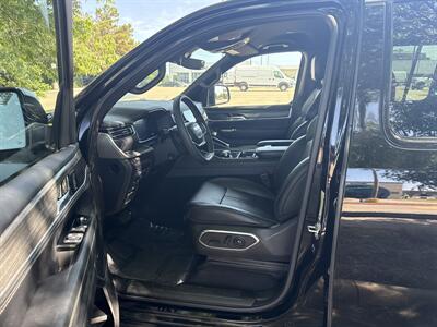 2024 Jeep Wagoneer L Series II   - Photo 22 - Dallas, TX 75252