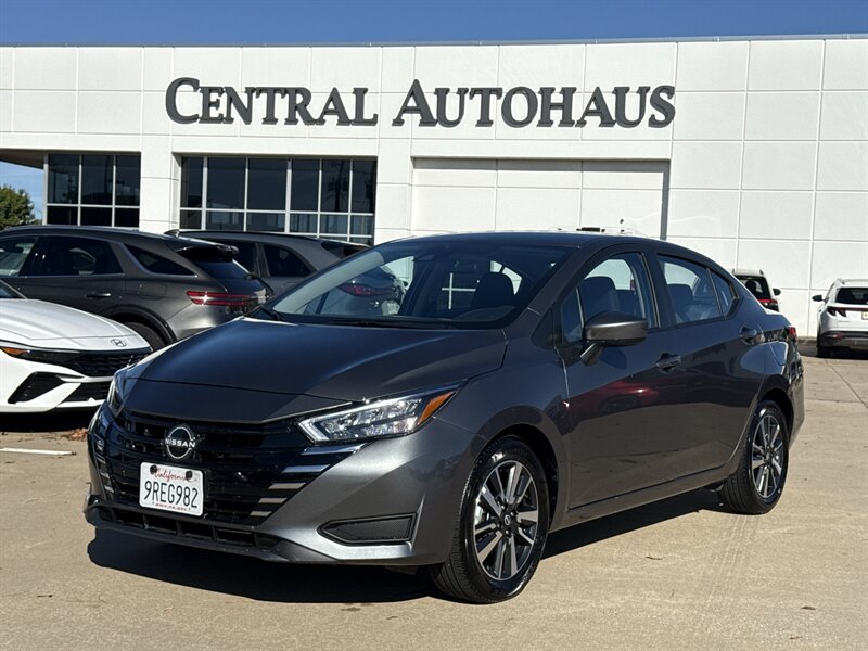 2025 Nissan Versa SV  