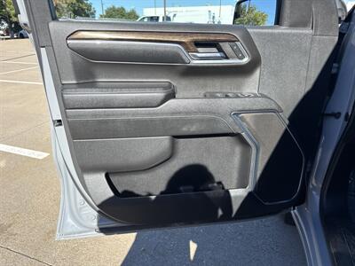 2024 GMC Sierra 1500 SLE - Photo 10 - Dallas, TX 75252