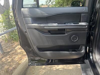 2024 Ford Expedition MAX XLT   - Photo 12 - Dallas, TX 75252