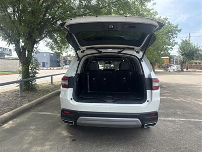 2025 Honda Pilot Touring   - Photo 13 - Dallas, TX 75252