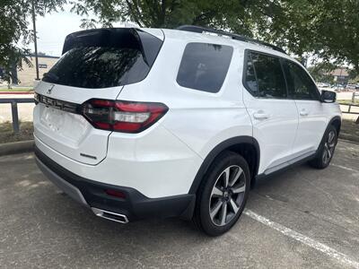 2025 Honda Pilot Touring   - Photo 9 - Dallas, TX 75252