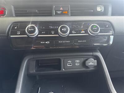2025 Honda Pilot Touring   - Photo 33 - Dallas, TX 75252