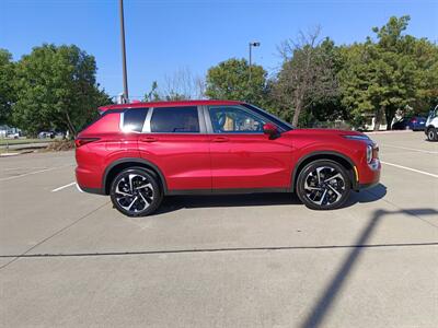 2024 Mitsubishi Outlander SE   - Photo 8 - Dallas, TX 75252