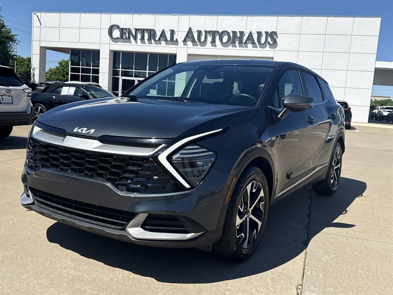 2024 Kia Sportage EX   - Photo 1 - Dallas, TX 75252