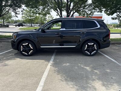 2025 Kia Telluride S - Photo 4 - Dallas, TX 75252