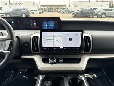 2025 Ford Expedition Active   - Photo 31 - Dallas, TX 75252