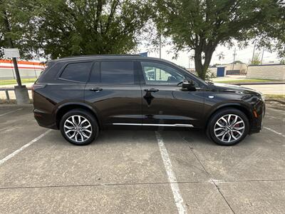 2024 Cadillac XT6 Sport   - Photo 8 - Dallas, TX 75252