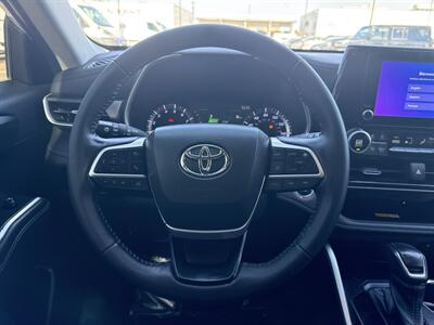 2023 Toyota Highlander L   - Photo 26 - Dallas, TX 75252