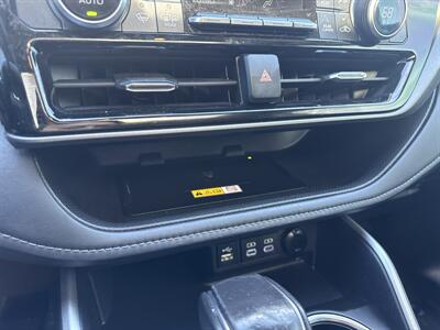 2023 Toyota Highlander L   - Photo 29 - Dallas, TX 75252
