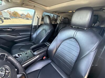 2023 Toyota Highlander L   - Photo 36 - Dallas, TX 75252