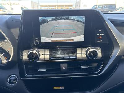 2023 Toyota Highlander L   - Photo 35 - Dallas, TX 75252