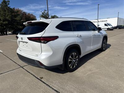 2023 Toyota Highlander L   - Photo 7 - Dallas, TX 75252