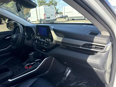 2023 Toyota Highlander L   - Photo 24 - Dallas, TX 75252