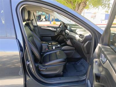 2022 Ford Escape SEL   - Photo 19 - Dallas, TX 75252