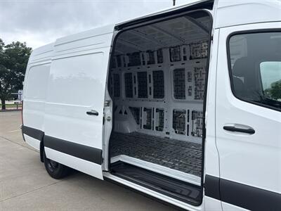 2024 Mercedes-Benz Sprinter 2500   - Photo 13 - Dallas, TX 75252