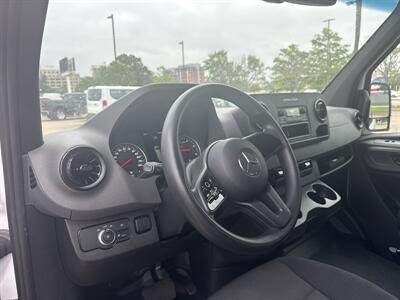 2024 Mercedes-Benz Sprinter 2500   - Photo 17 - Dallas, TX 75252