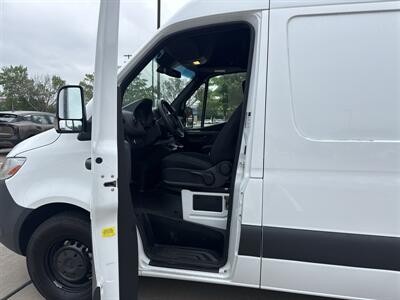 2024 Mercedes-Benz Sprinter 2500   - Photo 15 - Dallas, TX 75252