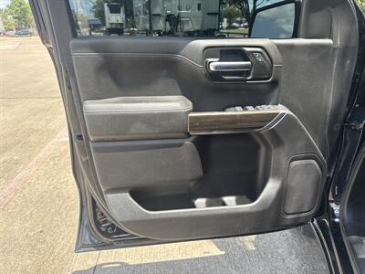 2022 Chevrolet Silverado 1500 Limited LT - Photo 10 - Dallas, TX 75252