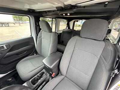 2025 Jeep Wrangler  Sahara - Photo 29 - Dallas, TX 75252