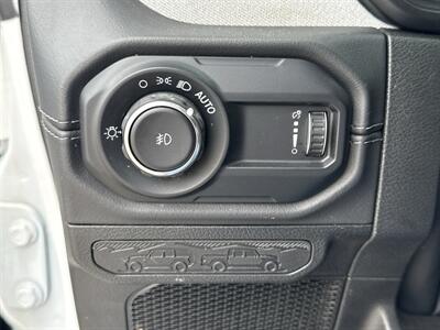 2025 Jeep Wrangler  Sahara - Photo 27 - Dallas, TX 75252