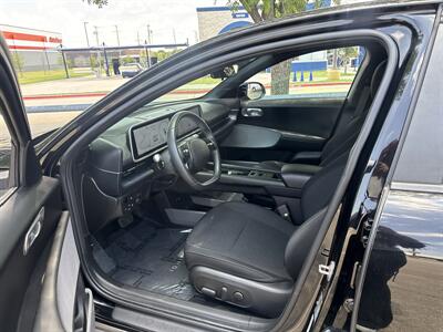 2024 Hyundai IONIQ 6 SE   - Photo 17 - Dallas, TX 75252