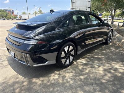 2024 Hyundai IONIQ 6 SE   - Photo 7 - Dallas, TX 75252