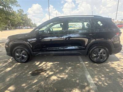 2025 Volkswagen Taos S   - Photo 4 - Dallas, TX 75252