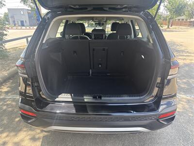 2025 Volkswagen Taos S   - Photo 15 - Dallas, TX 75252