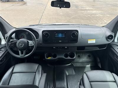 2024 Mercedes-Benz Sprinter 2500   - Photo 19 - Dallas, TX 75252